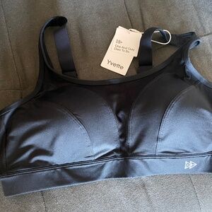 Yvette sport bra